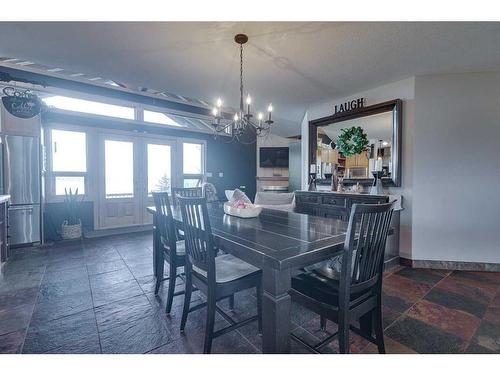 40303 Range Road 222, Rural Lacombe County, AB - Indoor Photo Showing Dining Room