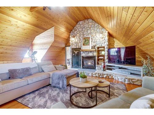 40303 Range Road 222, Rural Lacombe County, AB - Indoor Photo Showing Living Room With Fireplace