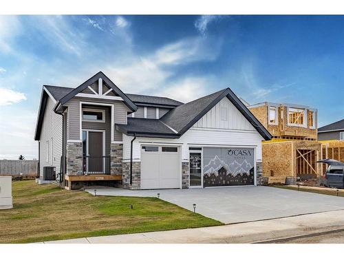 1372 Scarlett Ranch Boulevard, Carstairs, AB - Outdoor With Facade