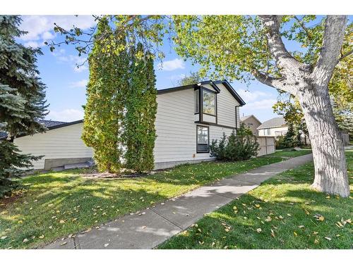 3 Stranraer Place Sw, Calgary, AB - Outdoor