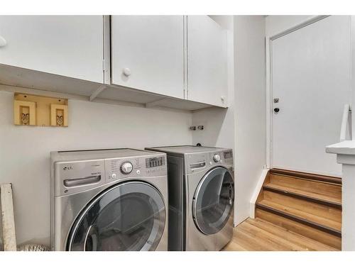 15 Falworth Place Ne, Calgary, AB - Indoor Photo Showing Laundry Room