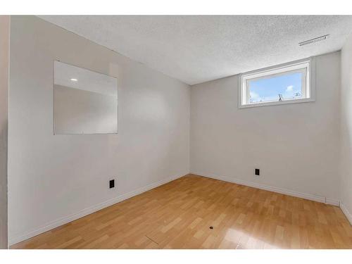 15 Falworth Place Ne, Calgary, AB - Indoor Photo Showing Other Room