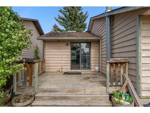 15 Falworth Place Ne, Calgary, AB - Outdoor With Exterior