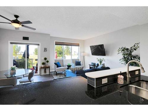 285 Auburn Crest Way Se, Calgary, AB - Indoor Photo Showing Living Room