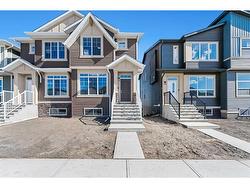 156 Edith Place NW Calgary, AB T3R 2E2