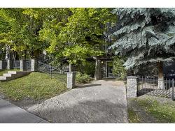 202-2307 14 Street SW Calgary, AB T2T 3T5