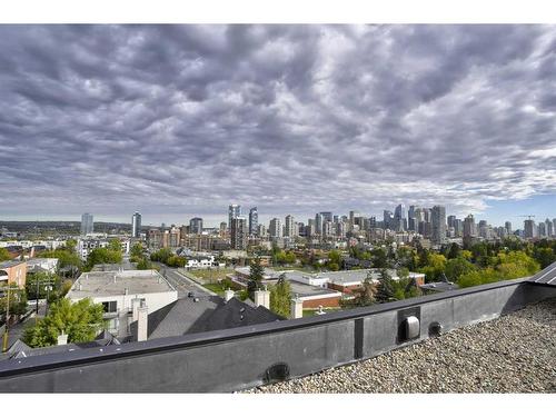 202-2307 14 Street Sw, Calgary, AB - Outdoor With View