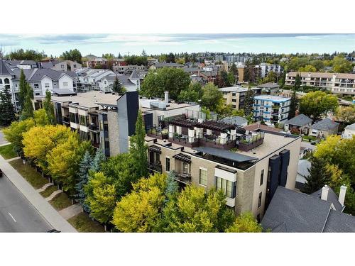 202-2307 14 Street Sw, Calgary, AB - Outdoor With View