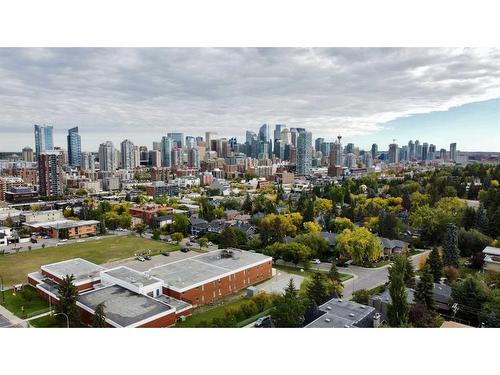 202-2307 14 Street Sw, Calgary, AB - Outdoor With View