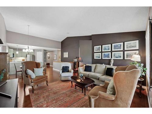 78 Rivercrest Villas Se, Calgary, AB - Indoor Photo Showing Living Room