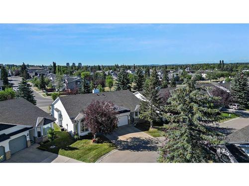 78 Rivercrest Villas Se, Calgary, AB - Outdoor