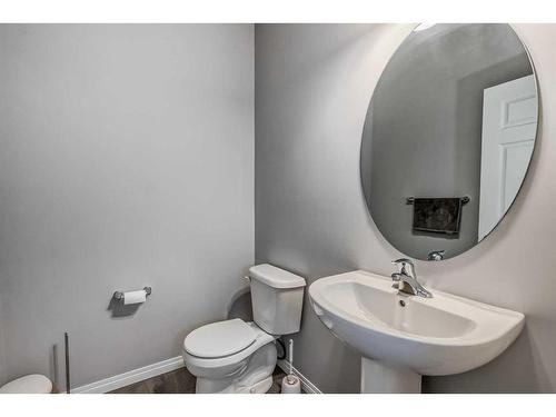 128 Cityside Manor Ne, Calgary, AB - Indoor Photo Showing Bathroom