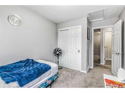 128 Cityside Manor Ne, Calgary, AB - Indoor Photo Showing Bedroom