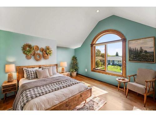 5060 49 Avenue, Stavely, AB - Indoor Photo Showing Bedroom