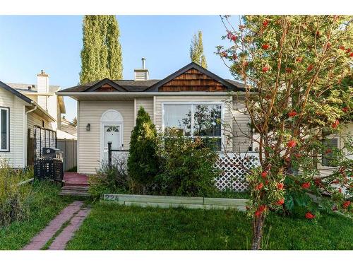 224 Covington Place Ne, Calgary, AB - Outdoor