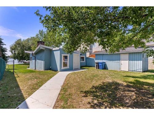 235 East Chestermere Drive, Chestermere, AB 