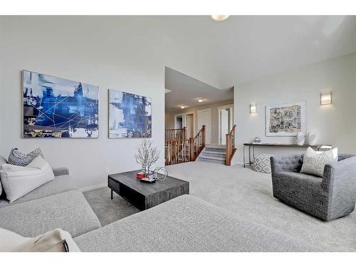 133 Tusslewood Heights Nw, Calgary, AB - Indoor Photo Showing Living Room