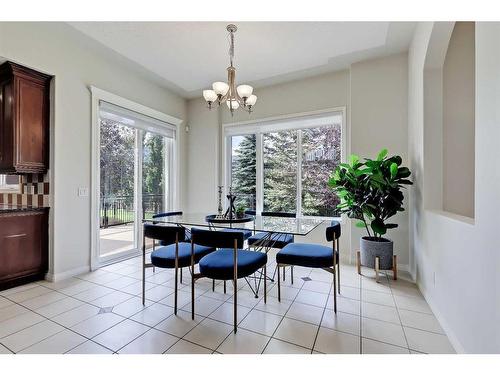 133 Tusslewood Heights Nw, Calgary, AB - Indoor Photo Showing Dining Room