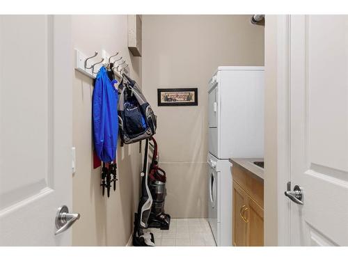 102-3 Aspen Glen, Canmore, AB - Indoor