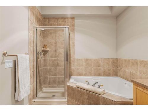 102-3 Aspen Glen, Canmore, AB - Indoor Photo Showing Bathroom