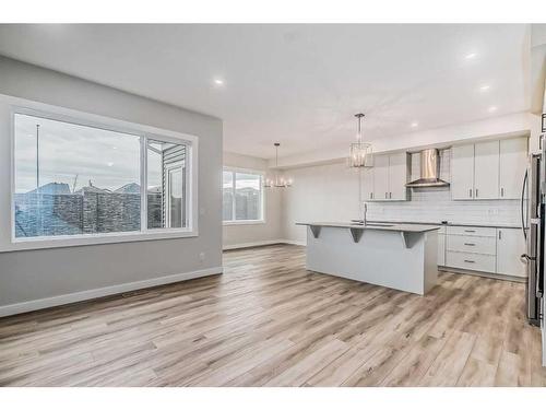 158 Aquila Way Nw, Calgary, AB - Indoor Photo Showing Kitchen