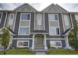 103 Evansridge Court NW Calgary, AB T3P 0P3