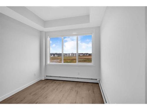 2414-395 Skyview Parkway Ne, Calgary, AB - Indoor Photo Showing Other Room