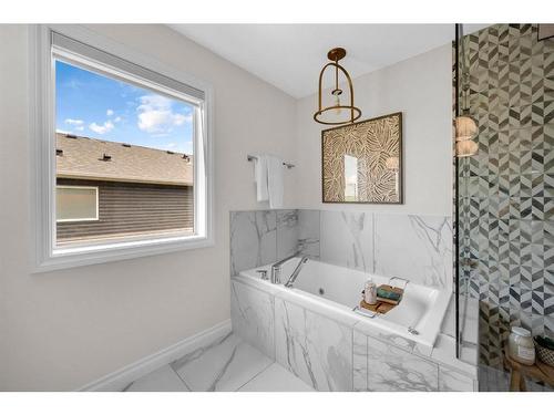 375 Chelsea Passage, Chestermere, AB - Indoor Photo Showing Bathroom