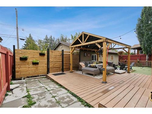 20 Wimbledon Crescent Sw, Calgary, AB 