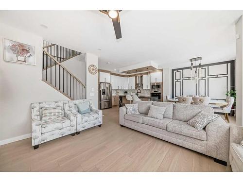 117 Saddlecrest Crescent Ne, Calgary, AB - Indoor Photo Showing Living Room