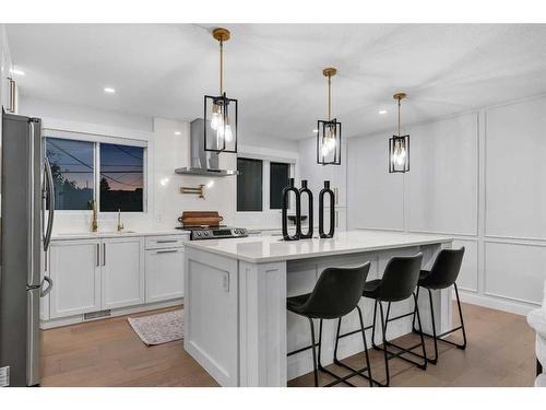 7027 Huntbourne Green Ne, Calgary, AB - Indoor Photo Showing Kitchen With Upgraded Kitchen