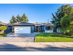 531 Parkvalley Road SE Calgary, AB T2J 4V6