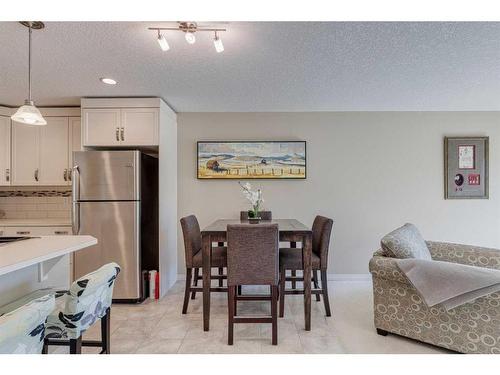 61 Chaparral Valley Gardens Se, Calgary, AB - Indoor