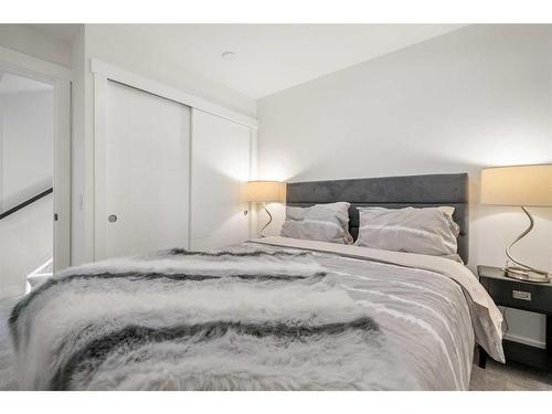 106-11010 Bonaventure Drive Se, Calgary, AB - Indoor Photo Showing Bedroom