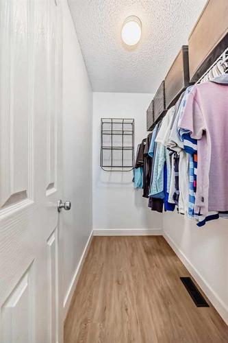 95 Elgin Drive Se, Calgary, AB - Indoor With Storage