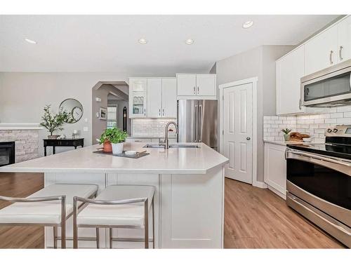 95 Elgin Drive Se, Calgary, AB - Indoor Photo Showing Kitchen With Upgraded Kitchen