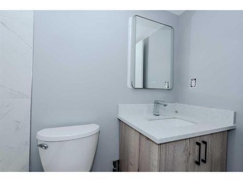 7828 Martha'S Haven Park Ne, Calgary, AB - Indoor Photo Showing Bathroom