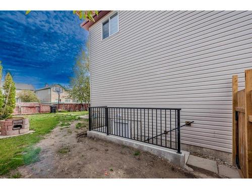 7828 Martha'S Haven Park Ne, Calgary, AB - Outdoor