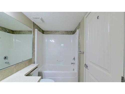 2305-130 Panatella Street Nw, Calgary, AB - Indoor Photo Showing Bathroom