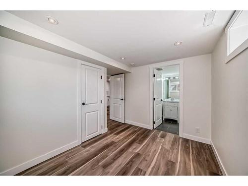 203 Rundleside Crescent Ne, Calgary, AB - Indoor Photo Showing Other Room