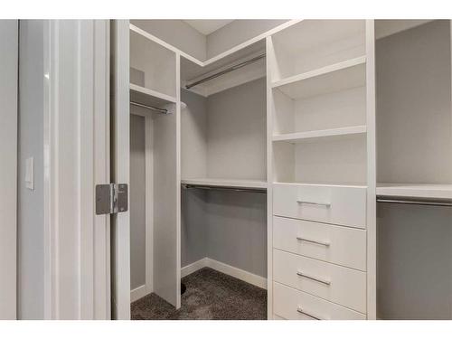 2323 1 Street Nw, Calgary, AB - Indoor With Storage