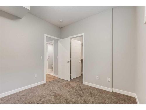 2323 1 Street Nw, Calgary, AB - Indoor Photo Showing Other Room