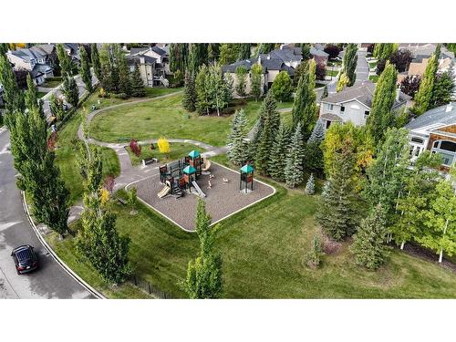 50 Discovery Ridge Road Sw, Calgary, AB - Outdoor