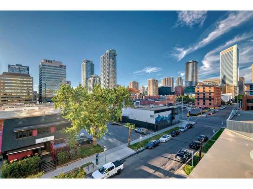 405-788 12 Avenue Sw, Calgary, AB - Outdoor With View