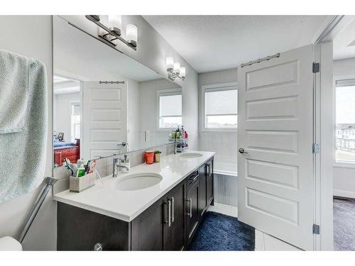 61 Saddlestone Park Ne, Calgary, AB - Indoor Photo Showing Bathroom