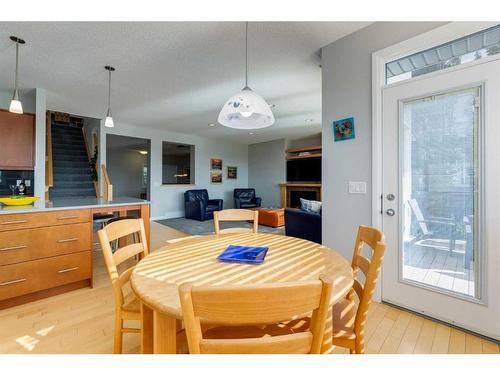 170 Panamount Road Nw, Calgary, AB - Indoor Photo Showing Dining Room