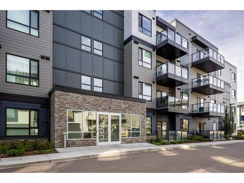 1401-42 Cranbrook Gardens Se, Calgary, AB - Outdoor With Facade