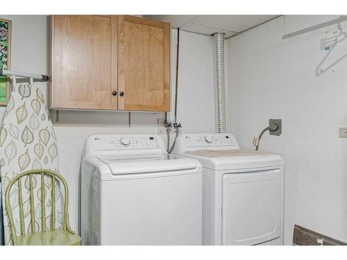 164 Falchurch Road Ne, Calgary, AB - Indoor Photo Showing Laundry Room