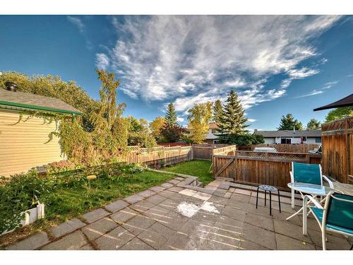 1131 Ranchlands Boulevard Nw, Calgary, AB - Outdoor With Deck Patio Veranda