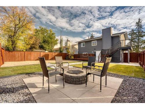 204 Woodbine Boulevard Sw, Calgary, AB 